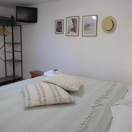 Myrtus Guest House Myrties ภายนอก รูปภาพ
